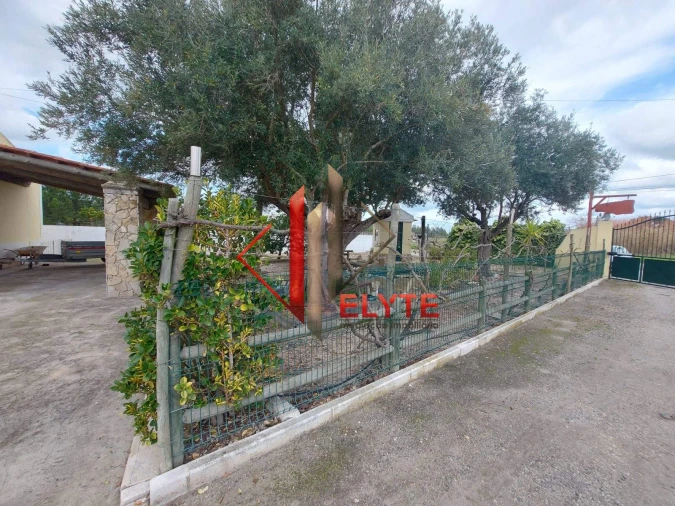 Moradia T3 para Venda em Salvaterra de Magos e Foros de Salvaterra Foto 1