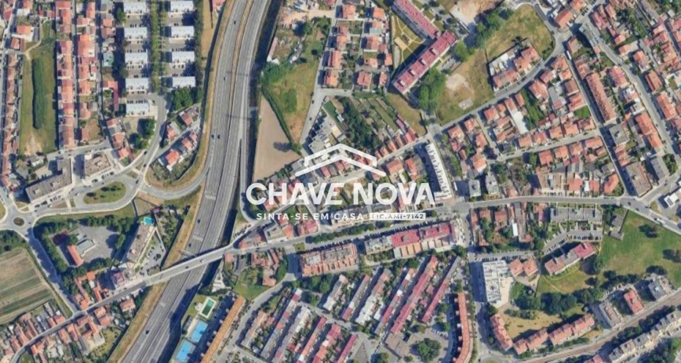 Terreno para Venda em Custóias, Leça do Balio e Guifões Foto 2