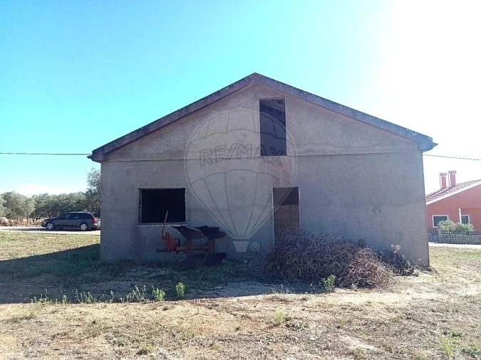 Moradia T2 para Venda em Abitureiras Foto 4