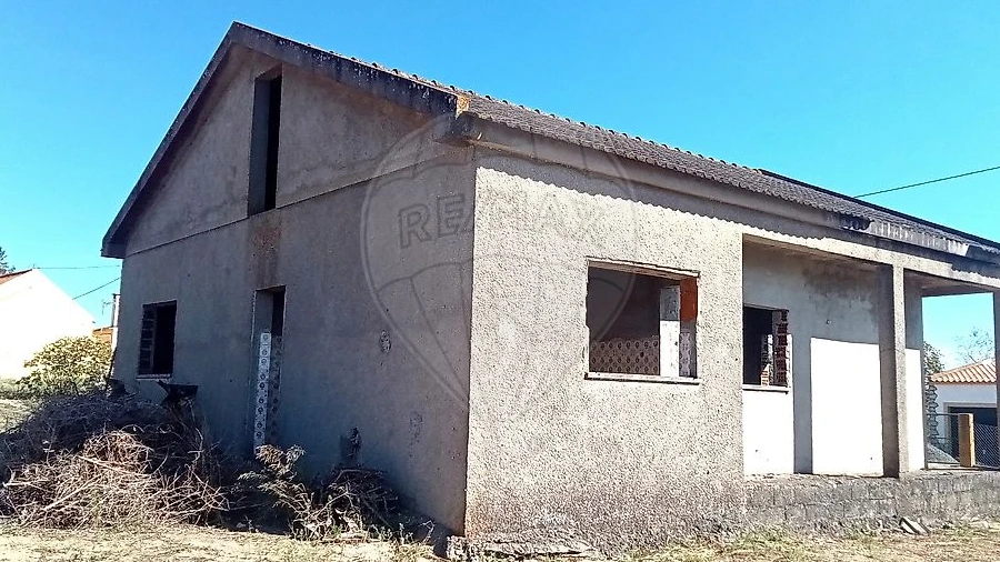 Moradia T2 para Venda em Abitureiras