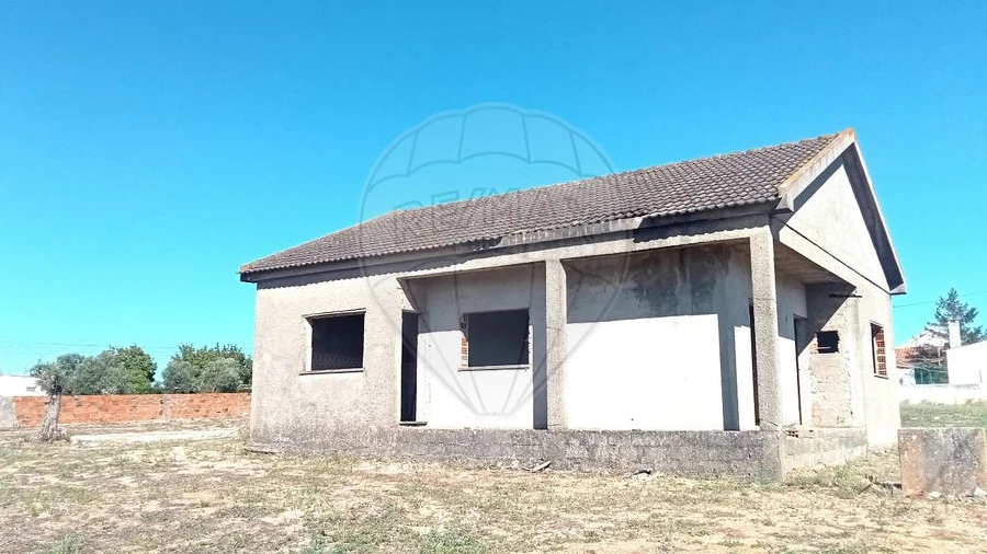 Moradia T2 para Venda em Abitureiras