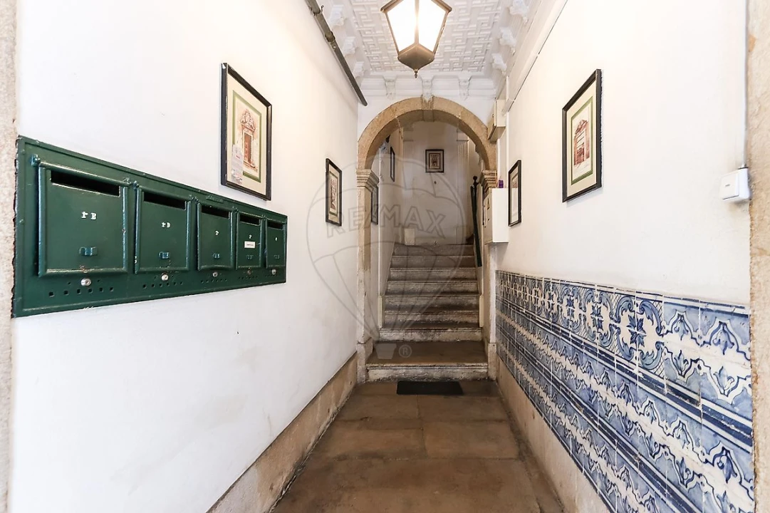 Apartamento T2 para Venda em Misericórdia Foto 19