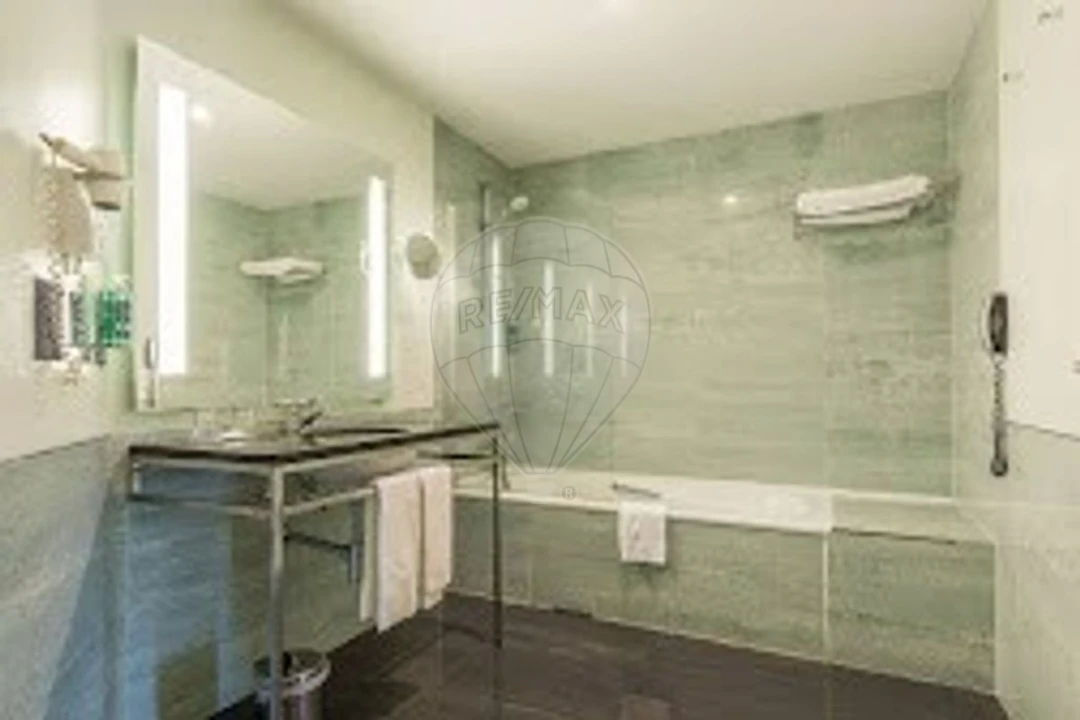 Armazém para Venda em Albufeira e Olhos de Água Foto 6