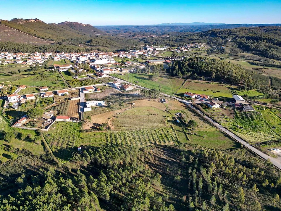 Terreno para Venda em Envendos Foto 7