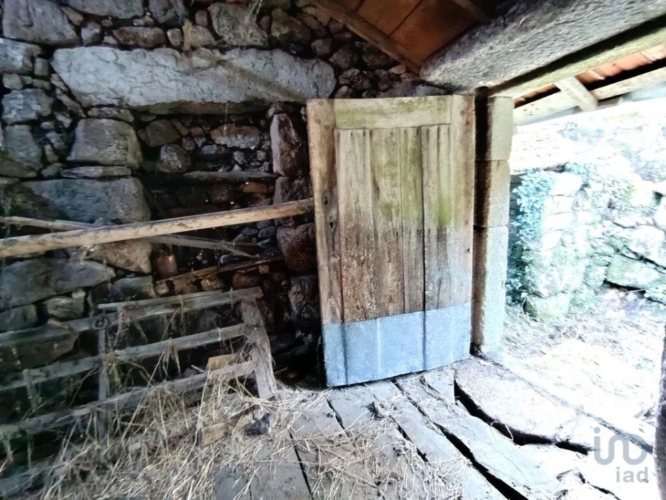 Moradia para Venda em Castro Laboreiro e Lamas de Mouro Foto 9