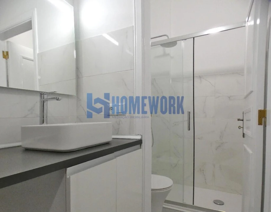 Apartamento T1 para Venda em Queluz e Belas Foto 10