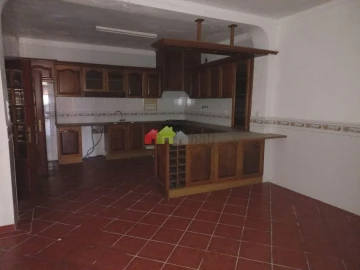 Moradia T5 para Venda em São Francisco