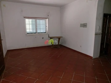 Moradia T5 para Venda em São Francisco