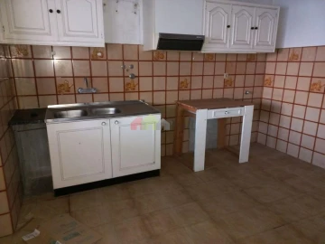Moradia T5 para Venda em São Francisco