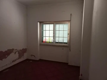 Moradia T5 para Venda em São Francisco