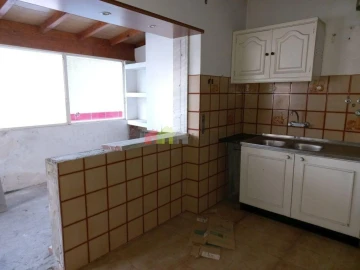 Moradia T5 para Venda em São Francisco