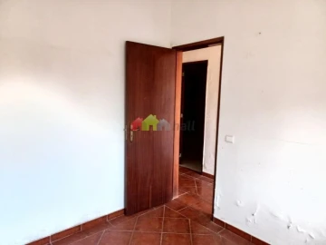 Moradia T5 para Venda em São Francisco