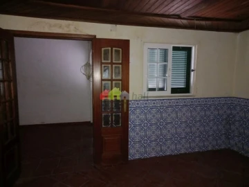 Moradia T5 para Venda em São Francisco