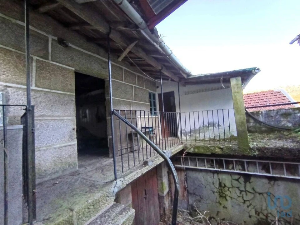 Moradia T3 para Venda em Castro Laboreiro e Lamas de Mouro Foto 7