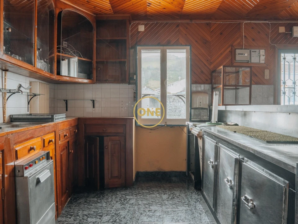 Moradia T2 para Venda em Lomba da Maia Foto 4