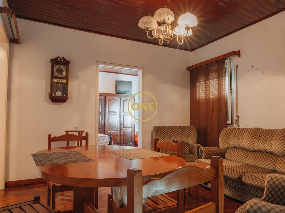 Moradia T2 para Venda em Lomba da Maia Foto 12