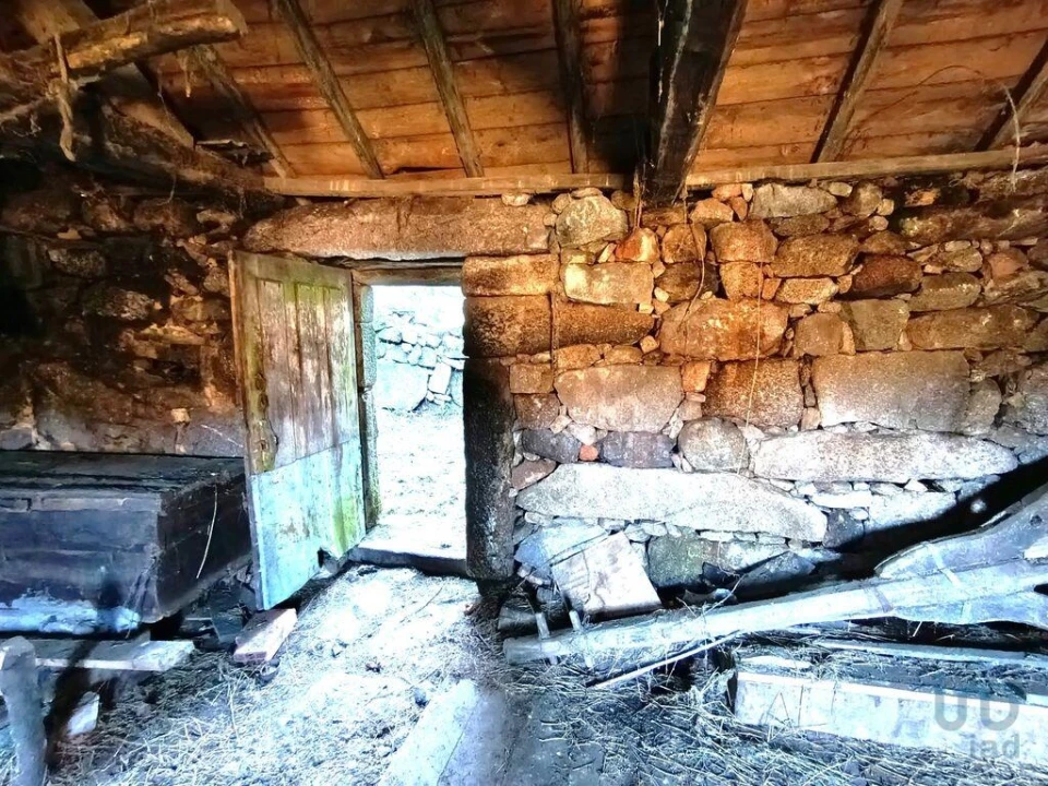 Moradia para Venda em Castro Laboreiro e Lamas de Mouro Foto 13