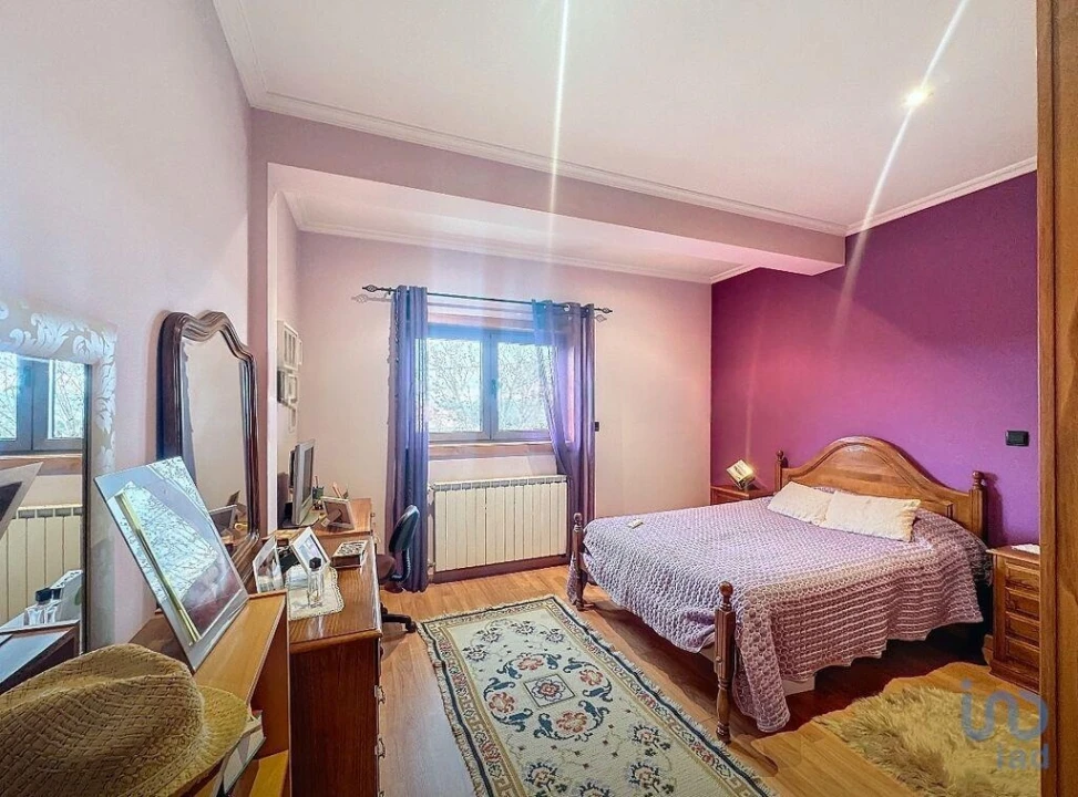 Moradia T4 para Venda em Vale de Anta Foto 11