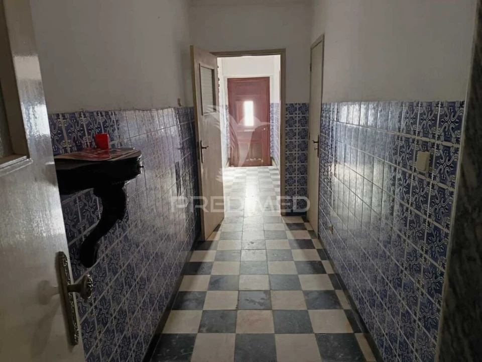 Moradia T3 para Venda em Ciladas Foto 2