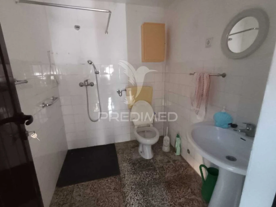 Moradia T3 para Venda em Ciladas Foto 11