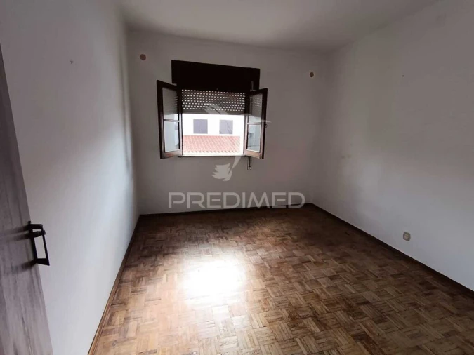 Moradia T3 para Venda em Ciladas Foto 14