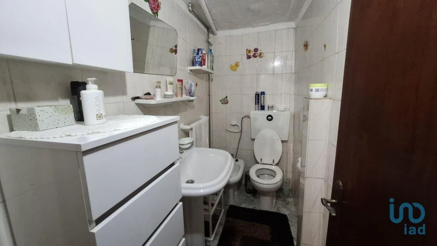 Moradia T4 para Venda em Vilarinho de São Romão Foto 11