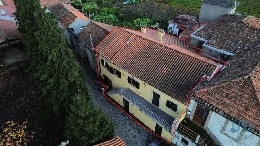 Moradia T4 para Venda em Vilarinho de São Romão Foto 2