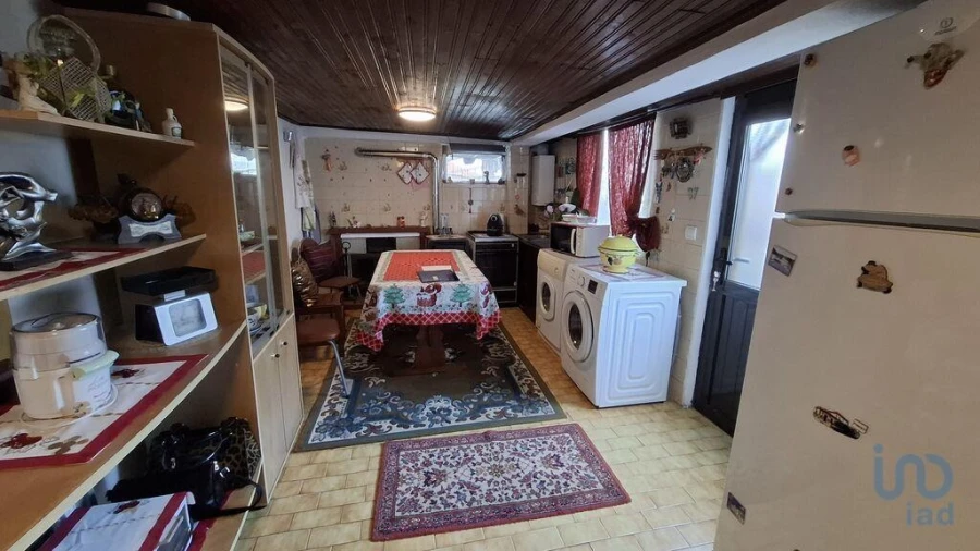 Moradia T4 para Venda em Vilarinho de São Romão Foto 12