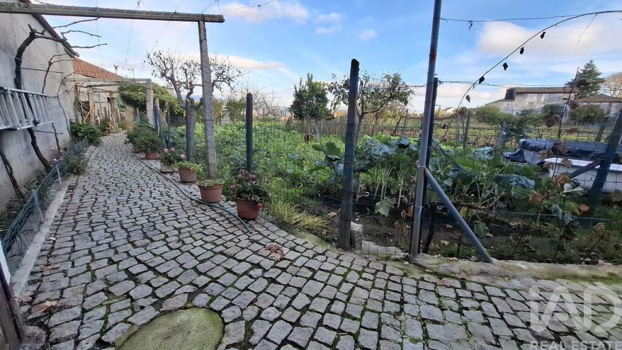 Moradia T4 para Venda em Vilarinho de São Romão Foto 17