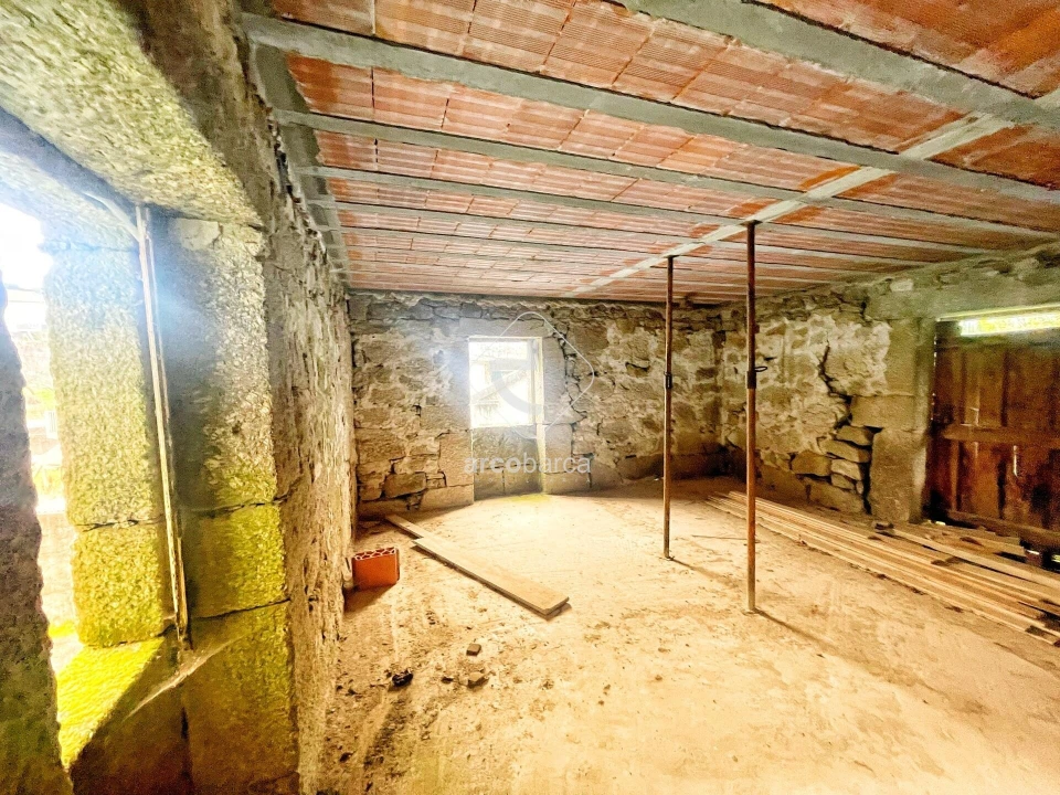 Moradia T2 para Venda em Arcos de Valdevez (São Paio) e Giela Foto 9