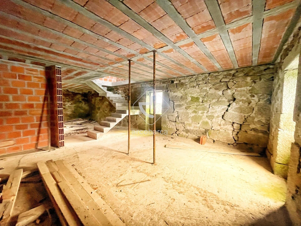 Moradia T2 para Venda em Arcos de Valdevez (São Paio) e Giela Foto 7