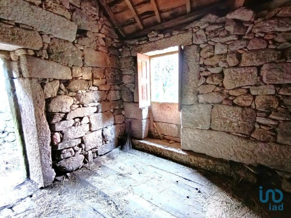 Moradia para Venda em Castro Laboreiro e Lamas de Mouro Foto 11