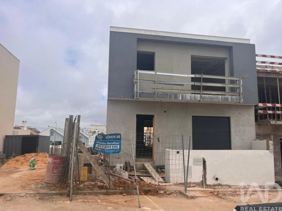 Moradia T3 para Venda em Estômbar e Parchal Foto 2