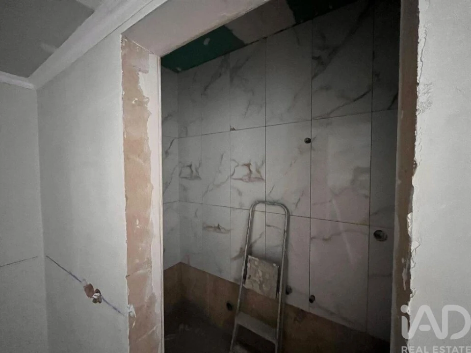 Moradia T3 para Venda em Estômbar e Parchal Foto 16