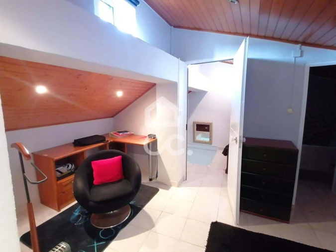 Moradia T3 para Venda em Cadaval e Pêro Moniz Foto 27