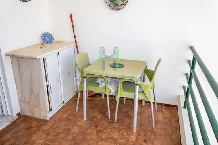 Apartamento T2 para Arrendamento em Lagos (São Sebastião e Santa Maria) Foto 17