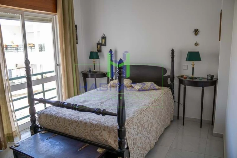 Apartamento T2 para Arrendamento em Lagos (São Sebastião e Santa Maria) Foto 24