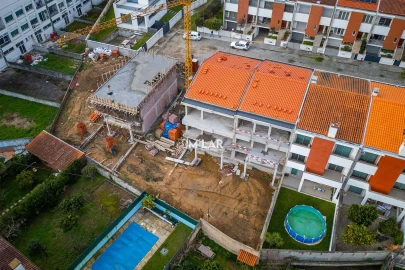 Moradia T3 para Venda em Merelim (São Pedro) e Frossos