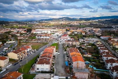 Moradia T3 para Venda em Merelim (São Pedro) e Frossos