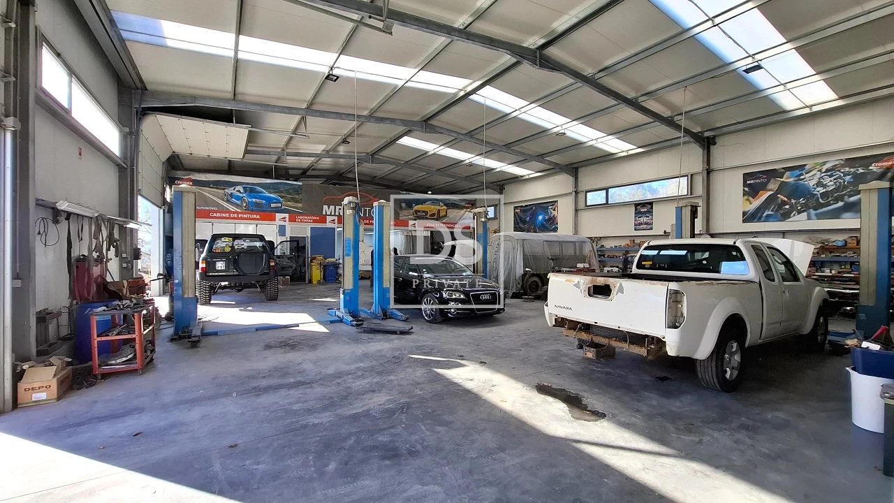Armazém para Venda em Britelo, Gémeos e Ourilhe Foto 11