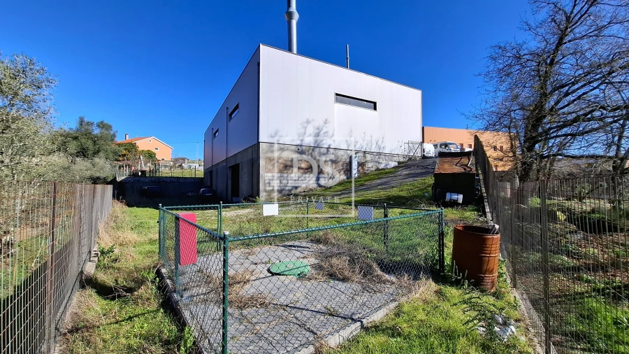 Armazém para Venda em Britelo, Gémeos e Ourilhe Foto 7