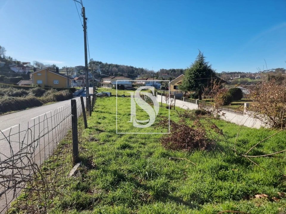 Terreno para Venda em Serzedelo Foto 10