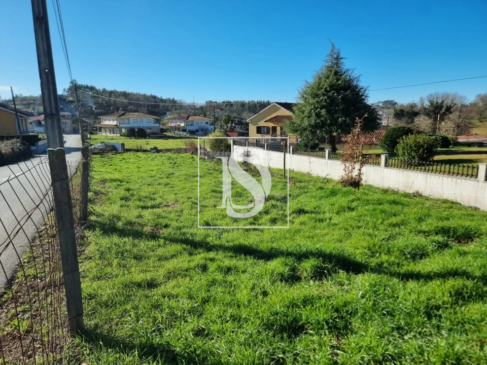 Terreno para Venda em Serzedelo Foto 11