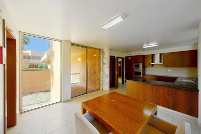 Moradia T4 para Venda em Guia
