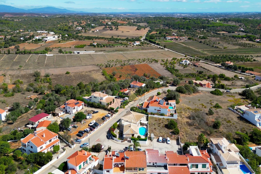 Moradia T4 para Venda em Lagos (São Sebastião e Santa Maria) Foto 74