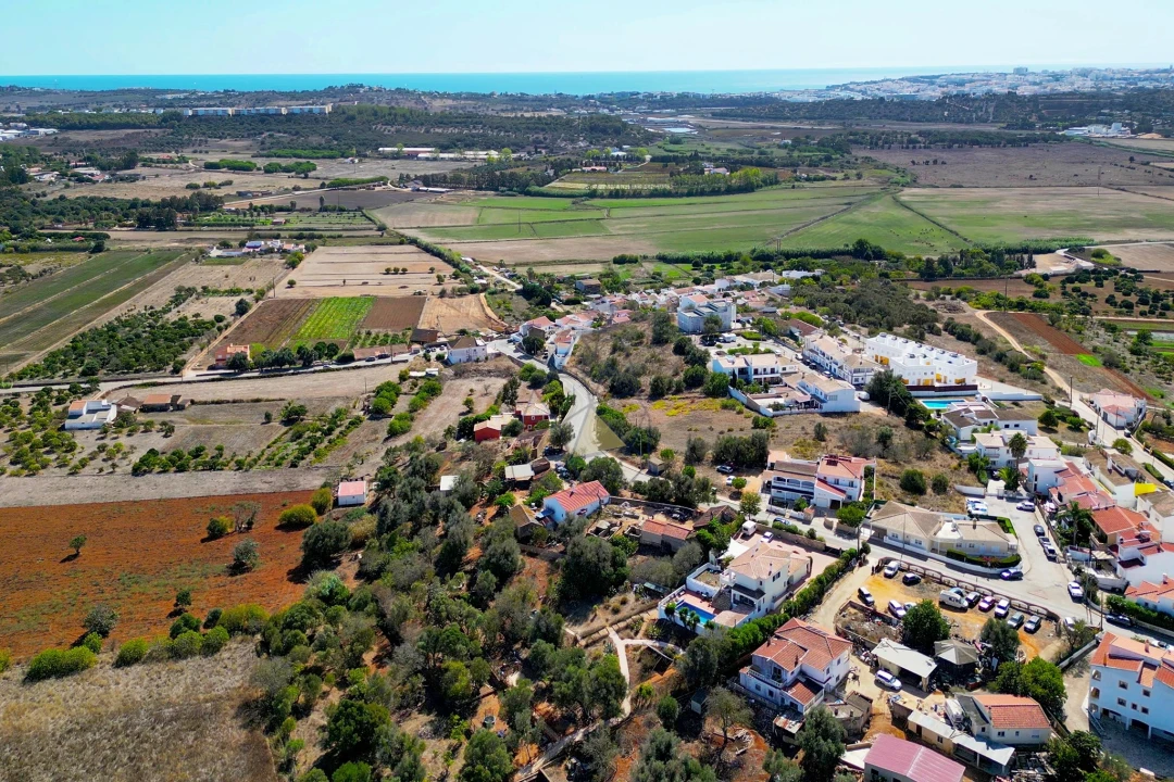 Moradia T4 para Venda em Lagos (São Sebastião e Santa Maria) Foto 5
