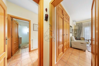 Moradia T4 para Venda em Lagos (São Sebastião e Santa Maria)