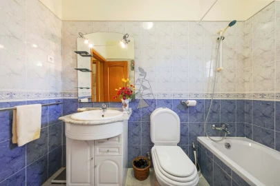 Moradia T4 para Venda em Lagos (São Sebastião e Santa Maria)