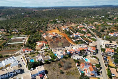 Moradia T4 para Venda em Lagos (São Sebastião e Santa Maria)