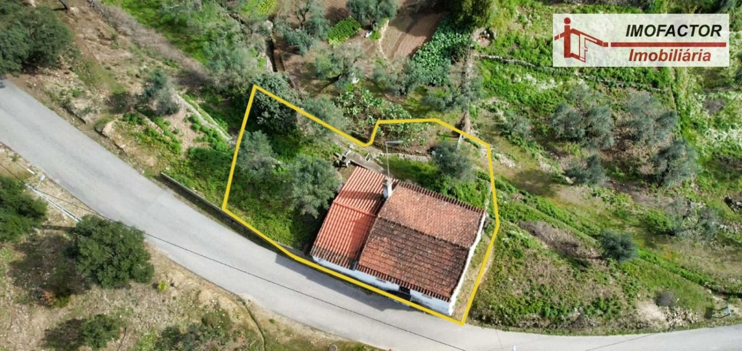 Moradia T3 para Venda em Fratel Foto 37